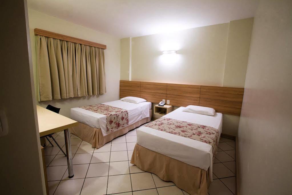 Hotel Caiua Express ウムアラマ エクステリア 写真